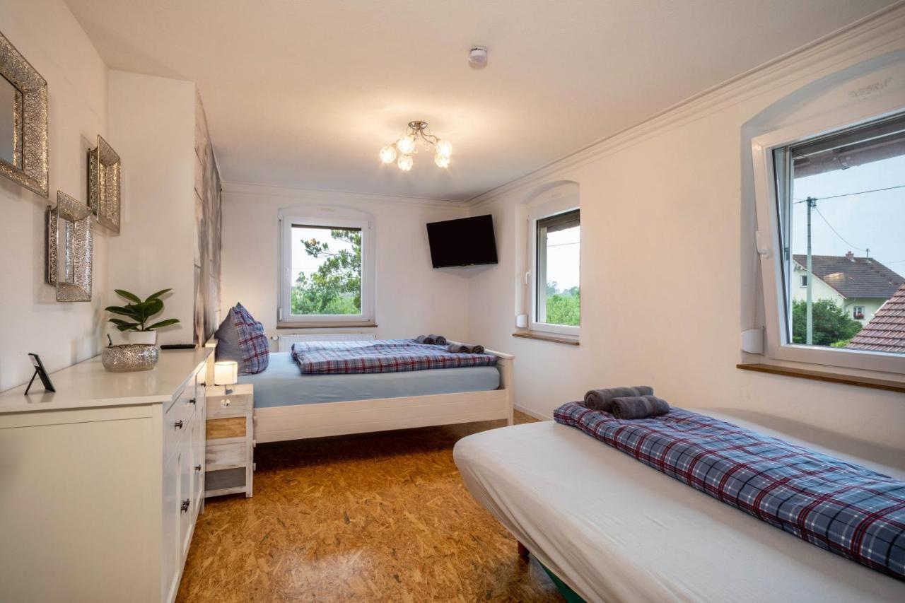 Ferienwohnung Ellenweiler Bis 15 P FDH Exterior foto